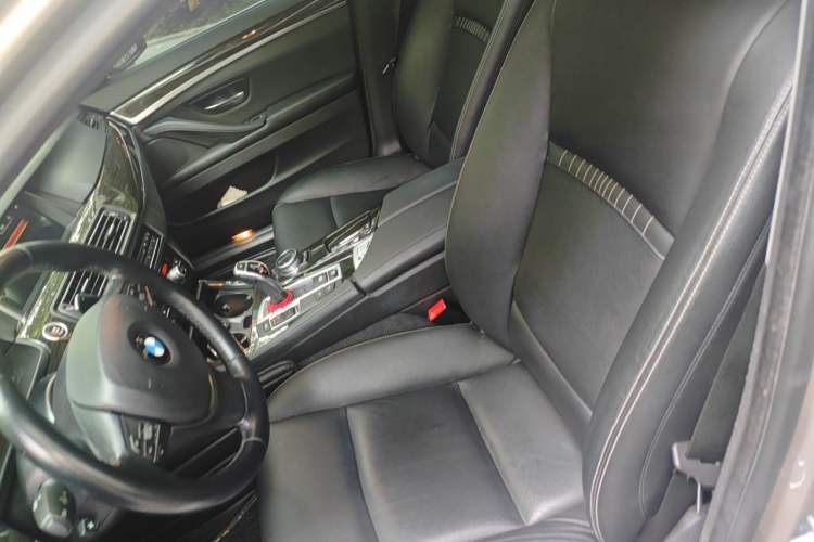 Used BMW 5 Series 2014 535i Design Package Model Left Front Seat