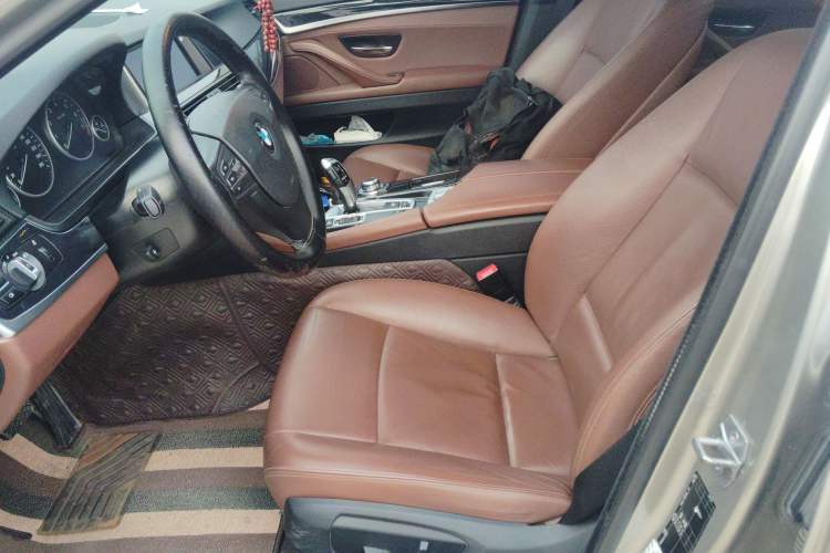 Used BMW 5 Series 2014 520Li Elegant Model Left Front Seat