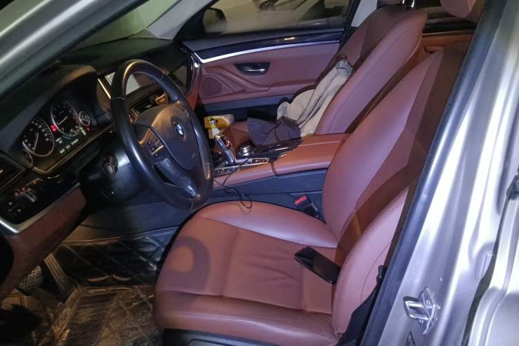 Used BMW 5 Series 2014 520Li Elegant Model Left Front Seat