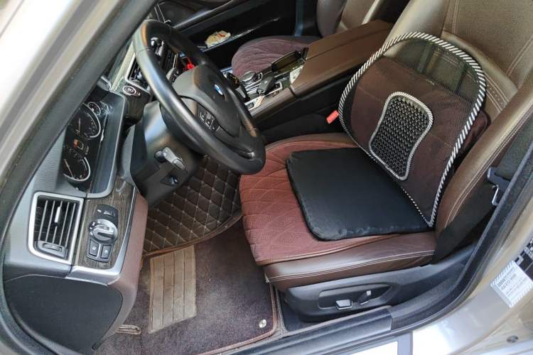 Used BMW 5 Series 2014 525Li Luxury Design Package Left Front Seat