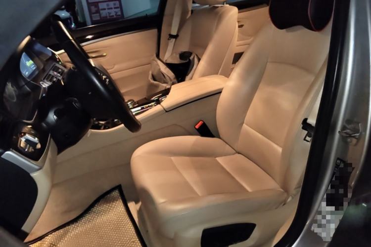 Used BMW 5 Series 2014 530Li Leading Model Left Front Seat