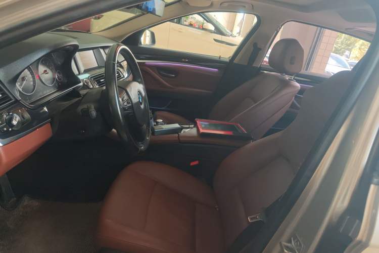 Used BMW 5 Series 2014 520Li Elegant Model Left Front Seat