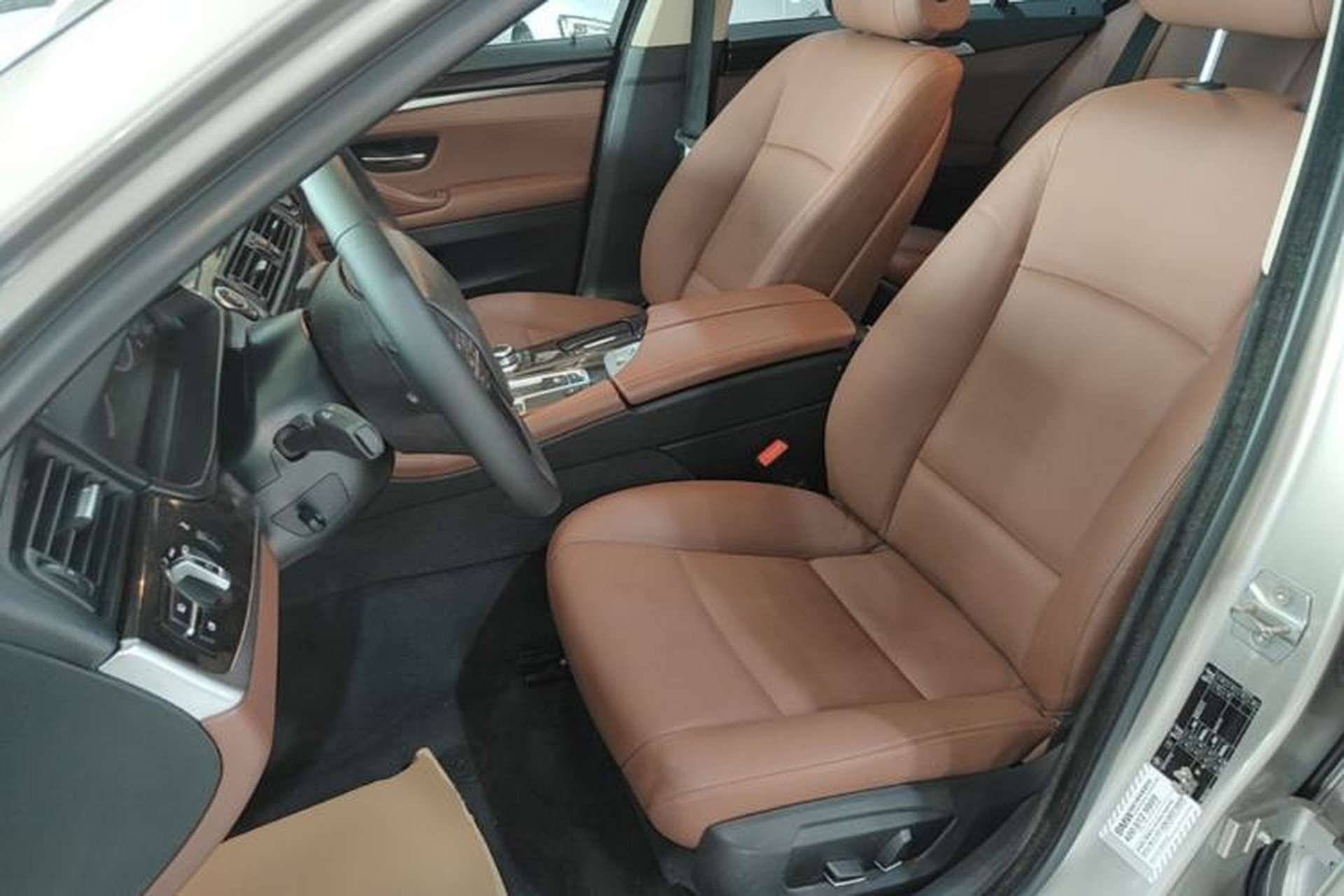 Used BMW 5 Series 2014 525Li Leading Model Left Front Seat