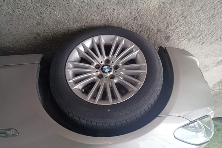 Used BMW 5 Series 2014 525Li Leading Model Left Front Wheel Hub