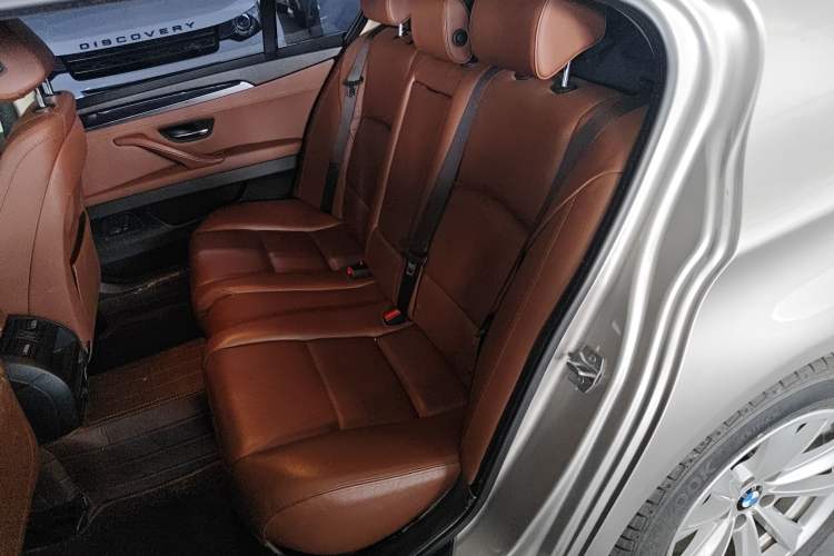 Used BMW 5 Series 2014 520Li Elegant Model Left Rear Seat