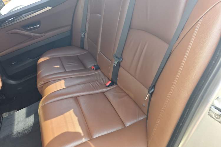 Used BMW 5 Series 2014 520Li Elegant Model Left Rear Seat