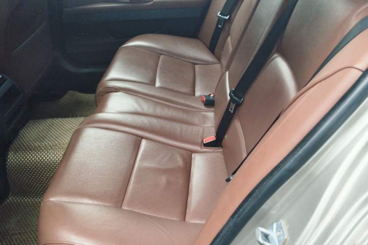 Used BMW 5 Series 2014 525Li Leading Model Left Rear Seat