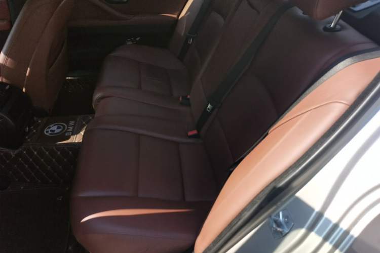 Used BMW 5 Series 2014 520Li Elegant Model Left Rear Seat