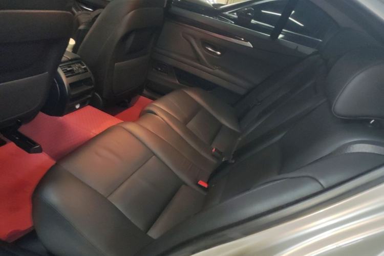 Used BMW 5 Series 2014 525Li Leading Model Left Rear Seat