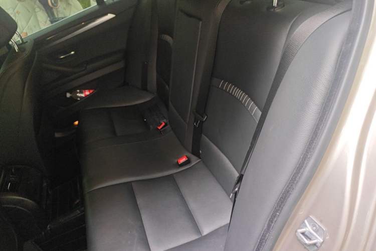 Used BMW 5 Series 2014 535i Design Package Model Left Rear Seat