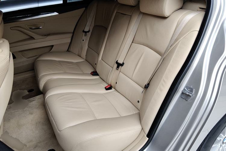Used BMW 5 Series 2014 525Li Leading Model Left Rear Seat