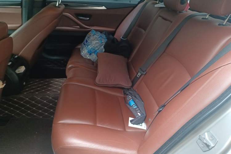Used BMW 5 Series 2014 525Li Leading Model Left Rear Seat