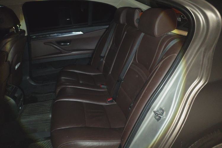 Used BMW 5 Series 2014 525Li Luxury Design Package Left Rear Seat