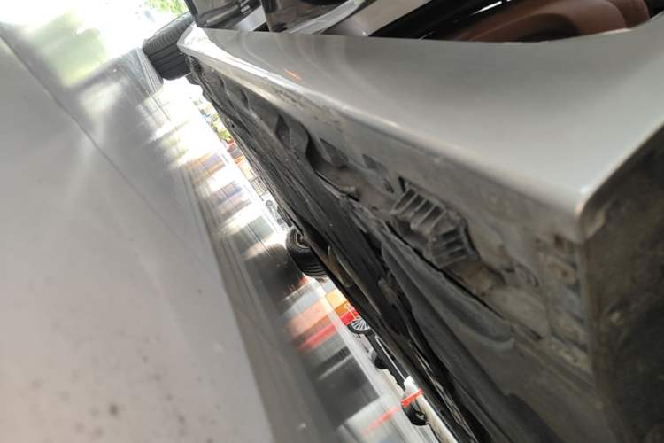 Used BMW 5 Series 2014 525Li Leading Model Left Side Sill