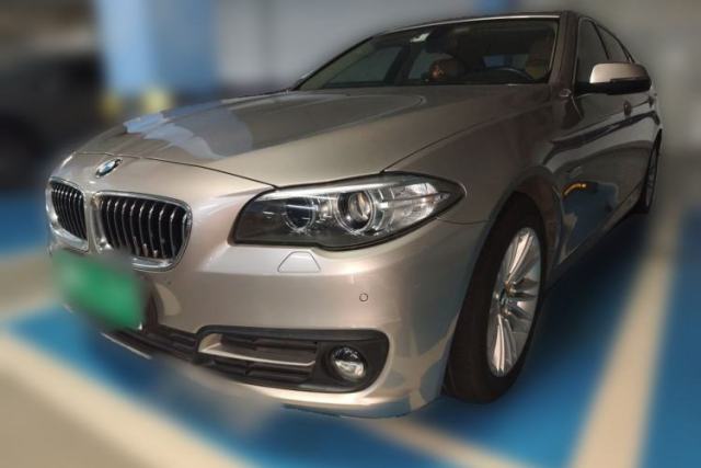 Ojetý BMW 5 Series 2014 525Li Leading Model