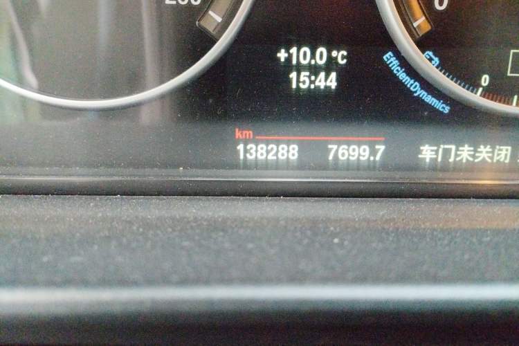Used BMW 5 Series 2014 520i Touring Edition Odometer Close Up