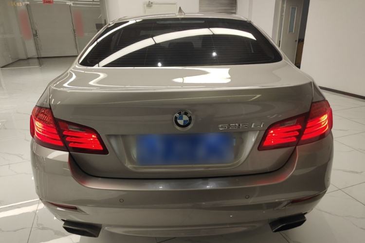 Used BMW 5 Series 2014 535Li Leading Model Rear