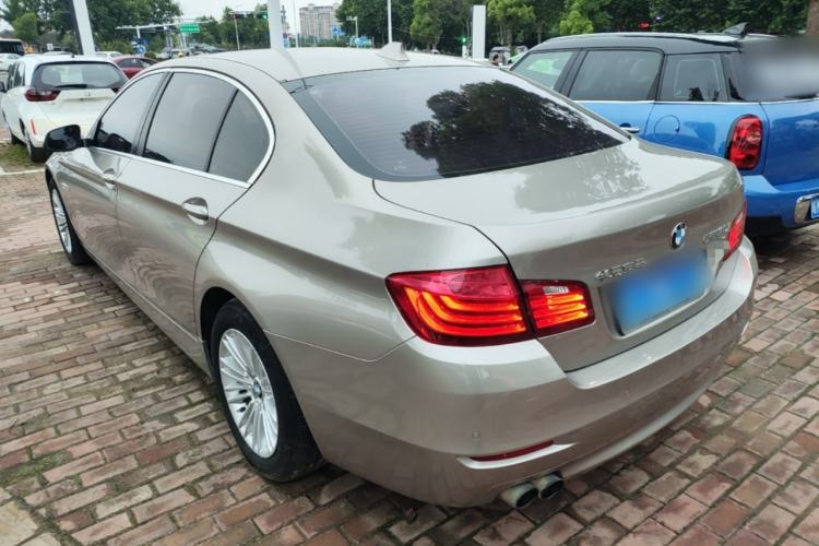 Used BMW 5 Series 2014 525Li Leading Model Rear Left 45 Deg