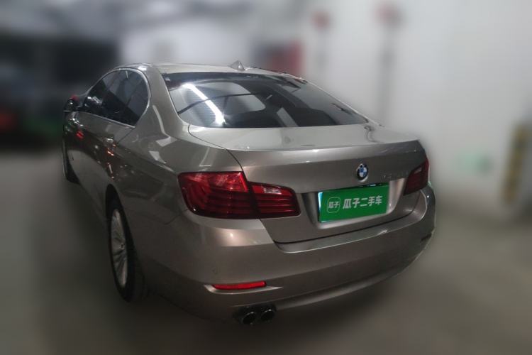 Used BMW 5 Series 2014 525Li Leading Model Rear Left 45 Deg
