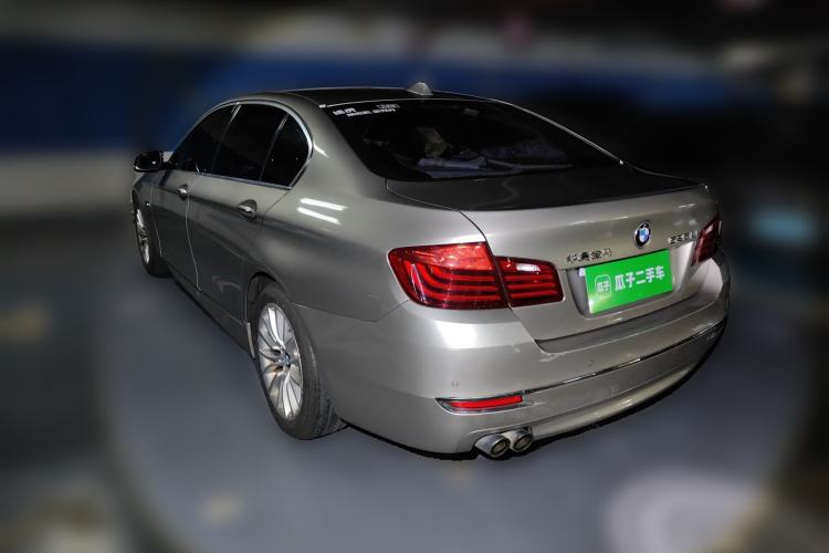 Used BMW 5 Series 2014 525Li Luxury Design Package Rear Left 45 Deg