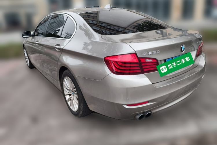 Used BMW 5 Series 2014 520Li Elegant Model Rear Left 45 Deg
