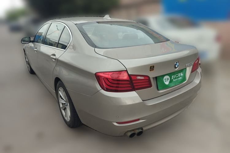 Used BMW 5 Series 2014 520Li Elegant Model Rear Left 45 Deg