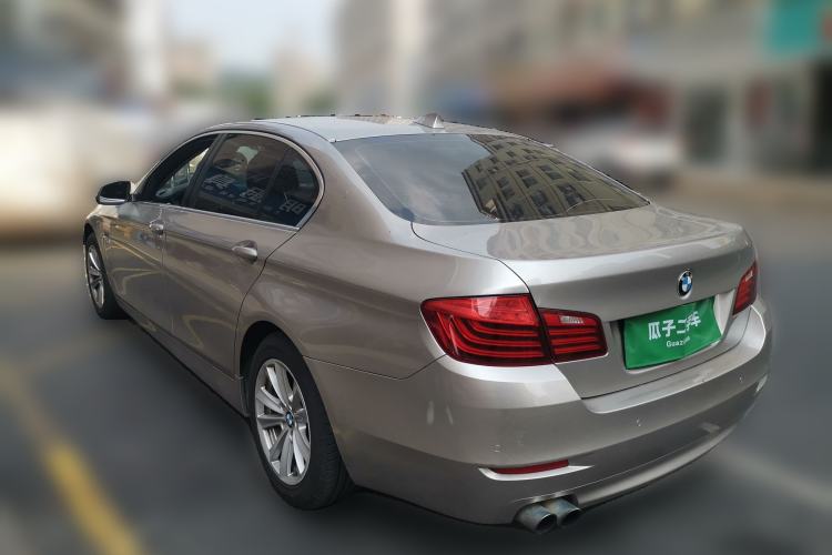 Used BMW 5 Series 2014 520Li Elegant Model Rear Left 45 Deg