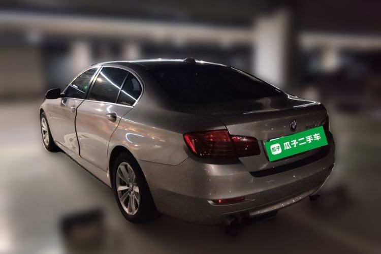 Used BMW 5 Series 2014 520Li Elegant Model Rear Left 45 Deg