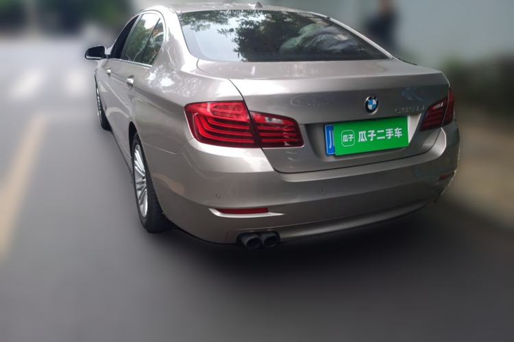 Used BMW 5 Series 2014 525Li Leading Model Rear Left 45 Deg