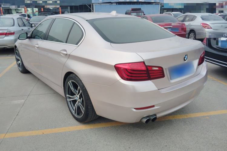 Used BMW 5 Series 2014 520Li Elegant Model Rear Left 45 Deg