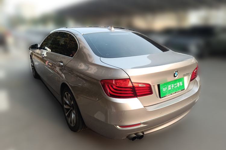 Used BMW 5 Series 2014 525Li Luxury Design Package Rear Left 45 Deg