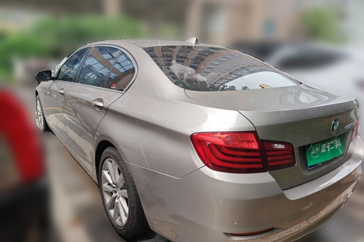 Used BMW 5 Series 2014 528Li Leading Model Rear Left 45 Deg