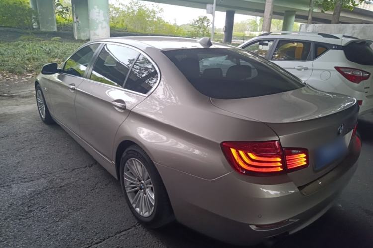 Used BMW 5 Series 2014 525Li Leading Model Rear Left 45 Deg