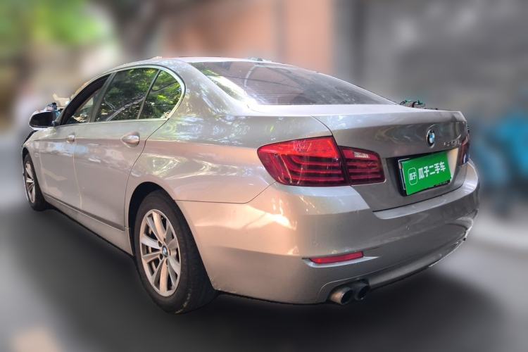 Used BMW 5 Series 2014 520Li Elegant Model Rear Left 45 Deg