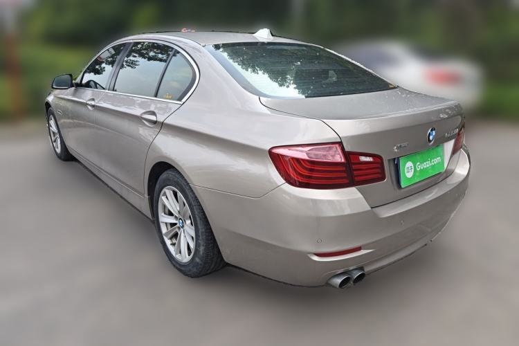 Used BMW 5 Series 2014 520Li Elegant Model Rear Left 45 Deg