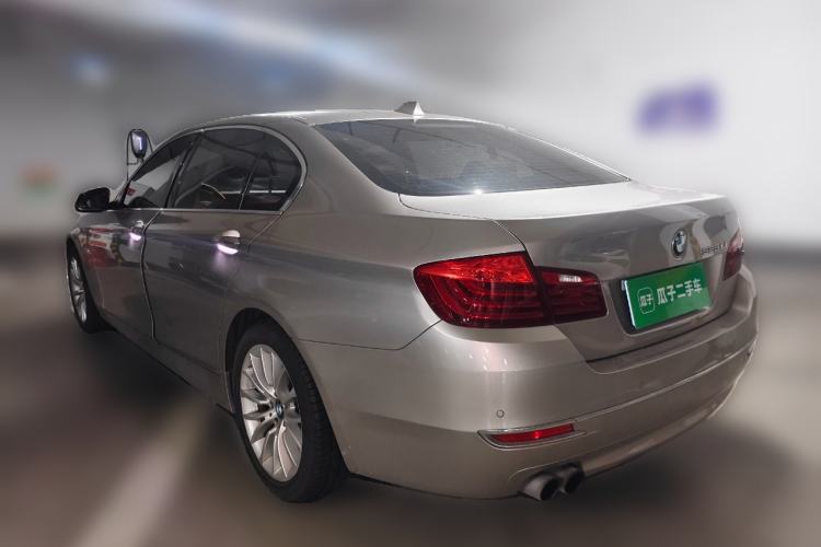 Used BMW 5 Series 2014 525Li Luxury Design Package Rear Left 45 Deg