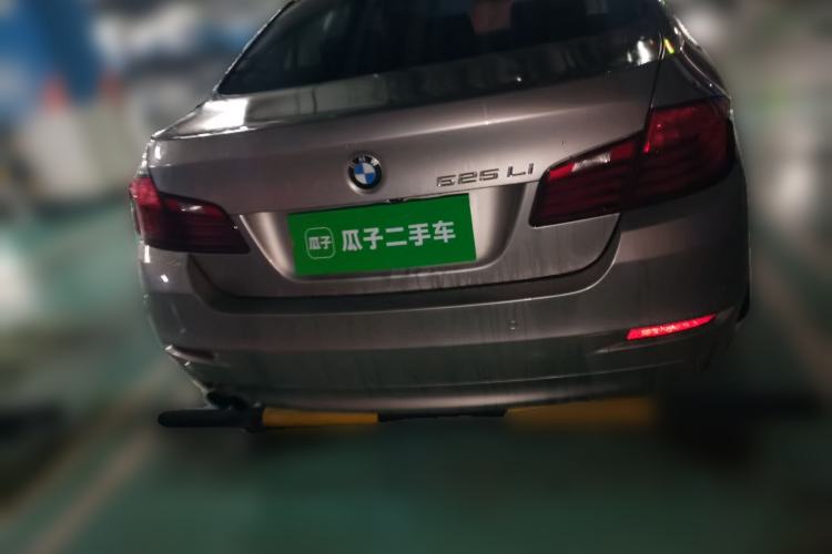 Used BMW 5 Series 2014 525Li Leading Model Rear