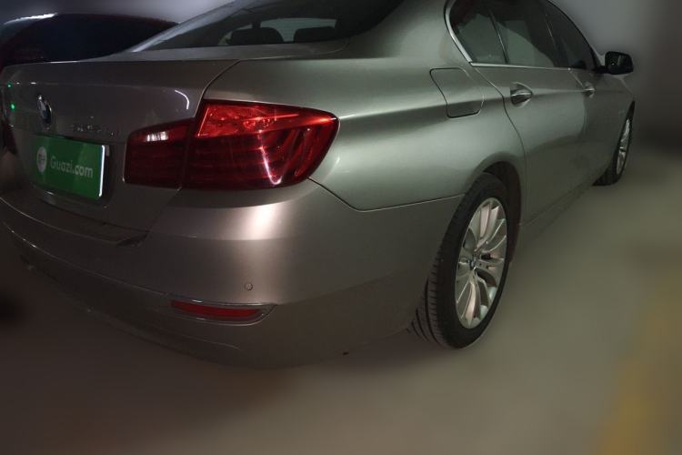 Used BMW 5 Series 2014 525Li Luxury Design Package Rear Right 45 Deg