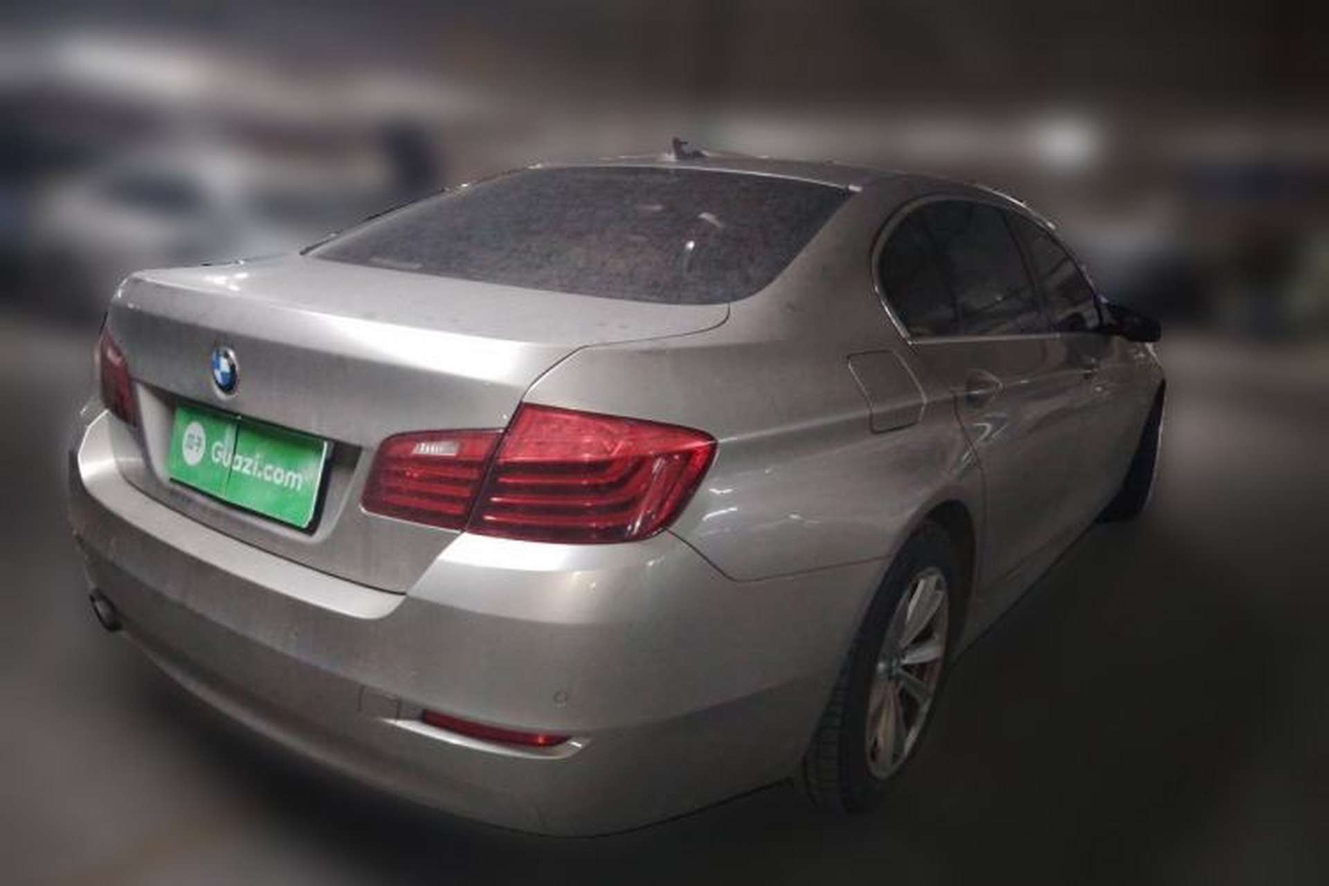 Used BMW 5 Series 2014 520Li Elegant Model Rear Right 45 Deg
