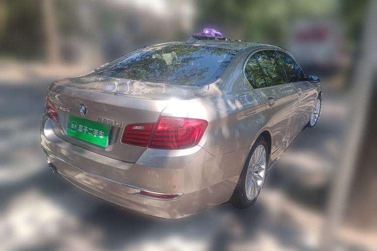 Used BMW 5 Series 2014 525Li Luxury Design Package Rear Right 45 Deg
