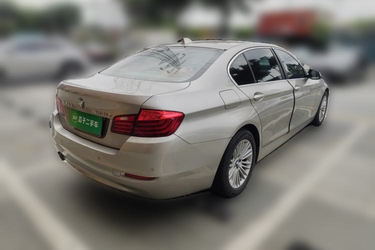 Used BMW 5 Series 2014 525Li Leading Model Rear Right 45 Deg