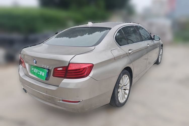 Used BMW 5 Series 2014 525Li Luxury Design Package Rear Right 45 Deg