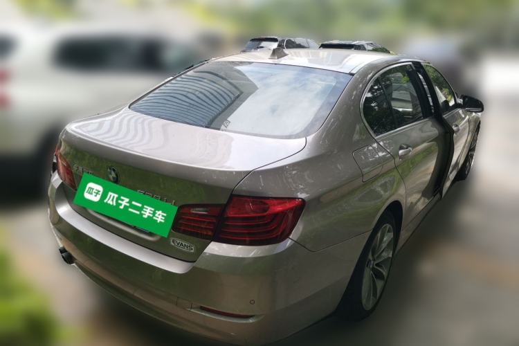 Used BMW 5 Series 2014 528Li Leading Model Rear Right 45 Deg
