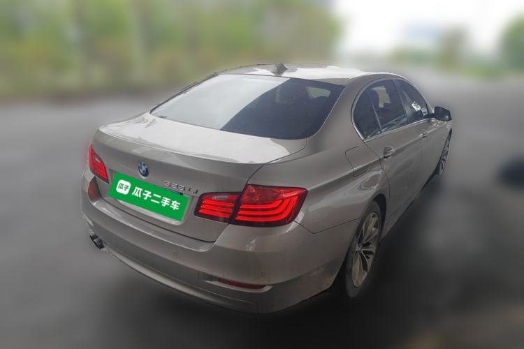 Used BMW 5 Series 2014 528Li Leading Model Rear Right 45 Deg