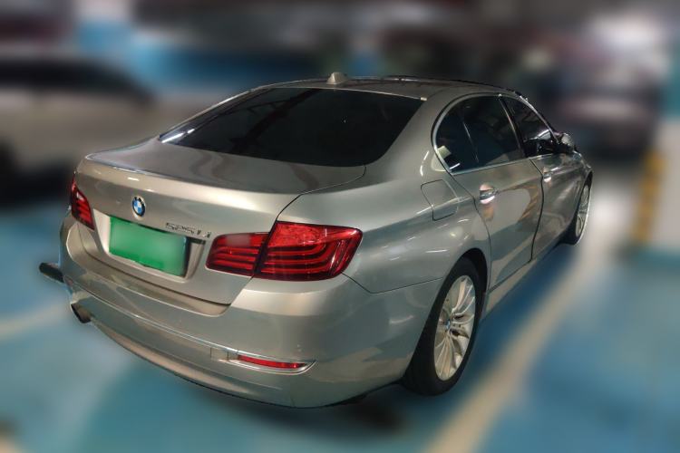 Used BMW 5 Series 2014 525Li Luxury Design Package Rear Right 45 Deg