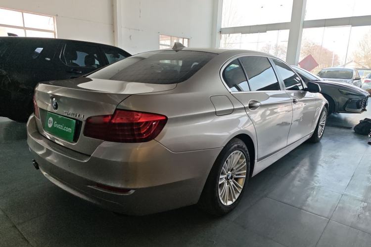 Used BMW 5 Series 2014 525Li Leading Model Rear Right 45 Deg