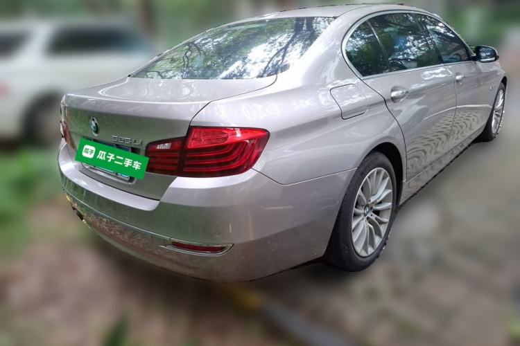 Used BMW 5 Series 2014 525Li Luxury Design Package Rear Right 45 Deg