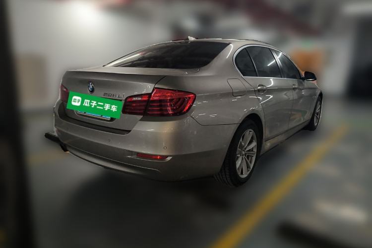Used BMW 5 Series 2014 520Li Elegant Model Rear Right 45 Deg