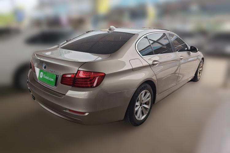 Used BMW 5 Series 2014 525Li Leading Model Rear Right 45 Deg
