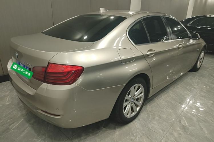 Used BMW 5 Series 2014 520i Elegant Edition Rear Right 45 Deg